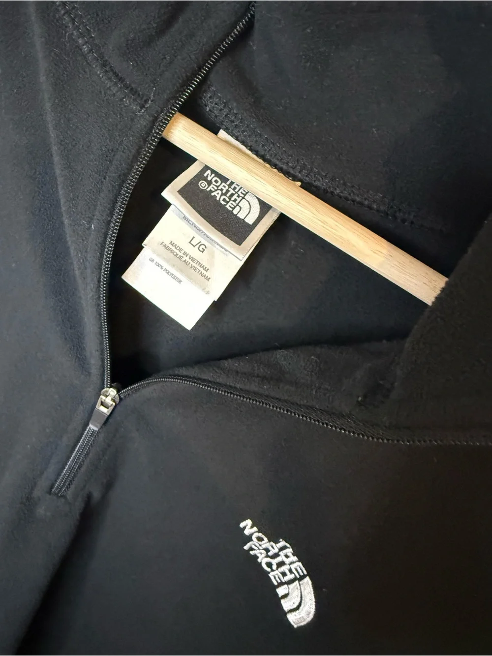 The North Face Men’s Black Quarter-Zip Fleece Pullover | L